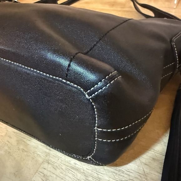 Vintage COACH 1417 Black Leather East West Legacy Shoulder Bag Tassel Silver - Picture 8 of 16